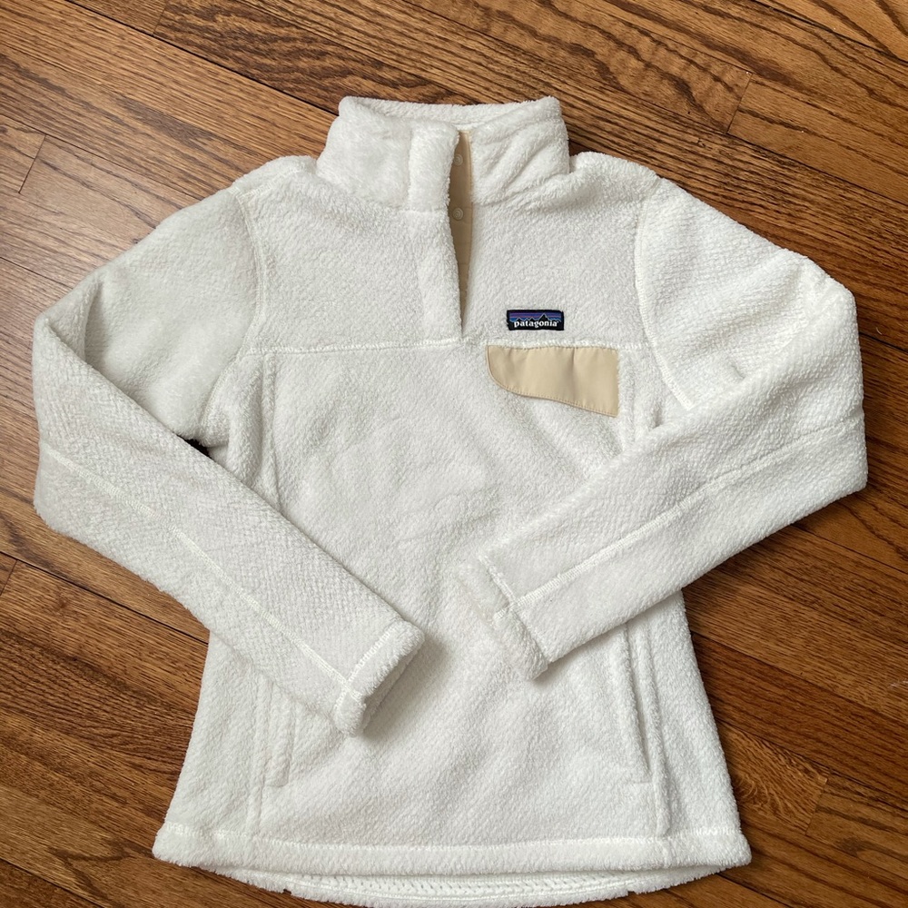 Patagonia fleece pullover